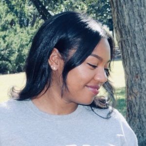 Meet your Posher, Lauryn